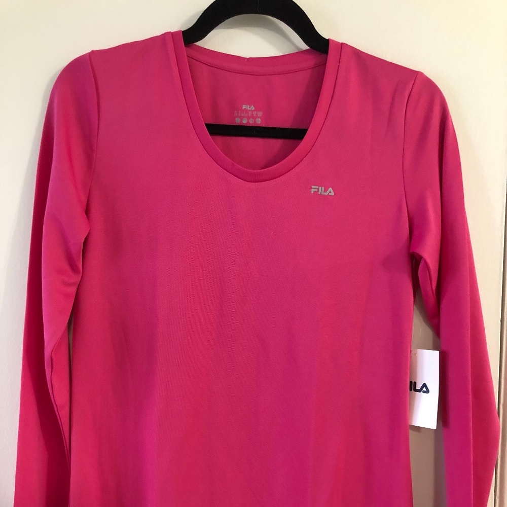 NWT Fila wicking long sleeve top